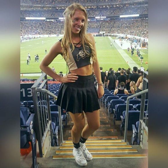 Meet your Posher, Julia - Picture 1 of 1